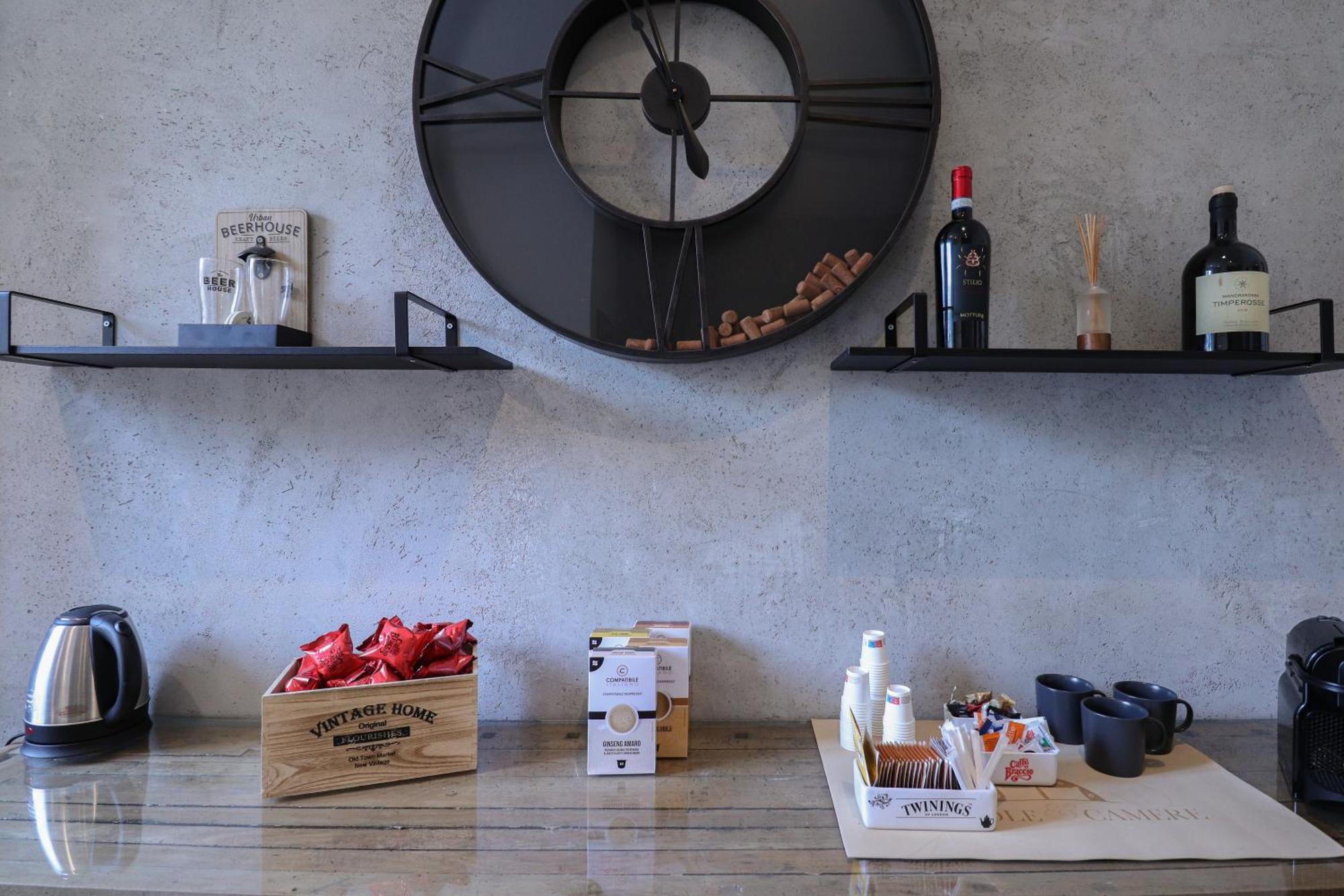 Gasthof St Peter & Vatican Luxury - Boutique In Centre & Vatican - Ac, Wifi & Metro 5 Min